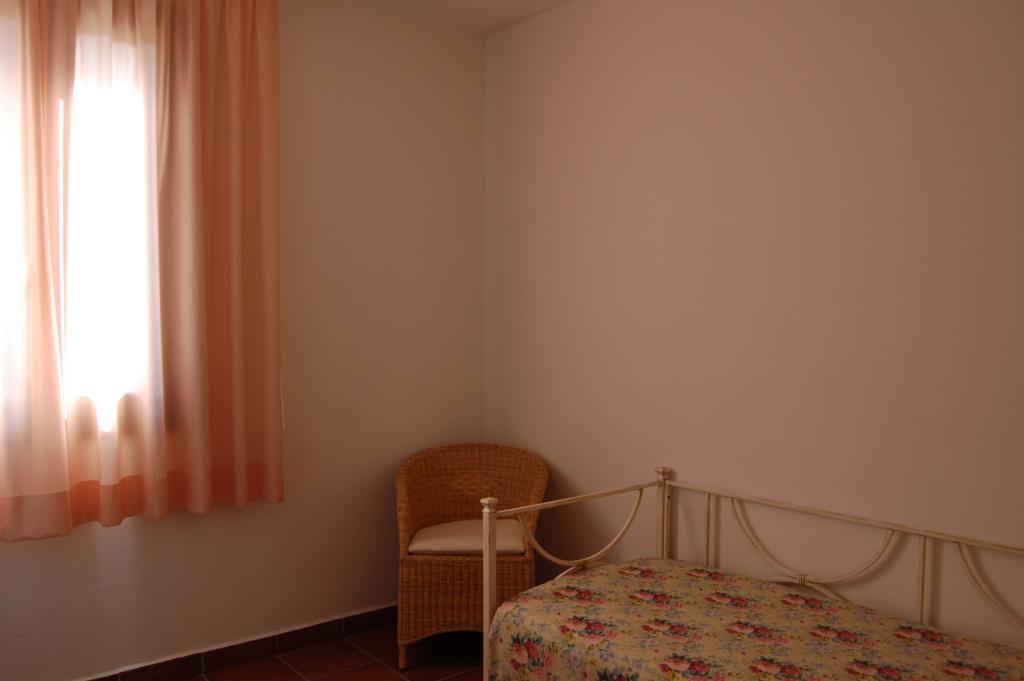 Aparthotel Borgo Valmarina Follonica Habitación foto