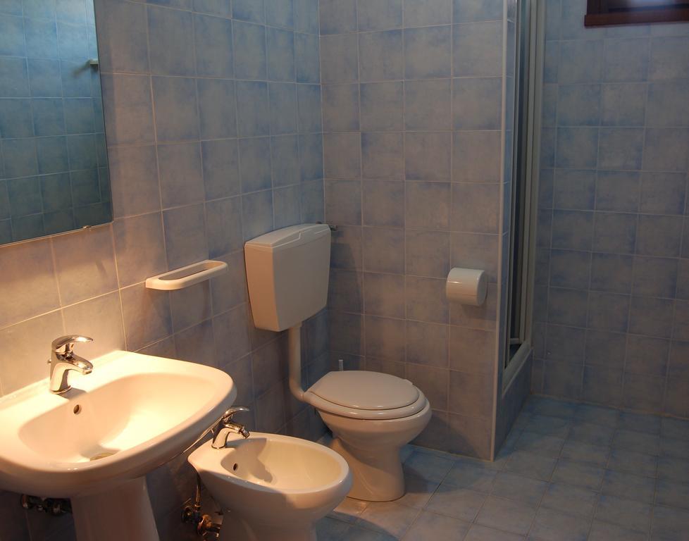 Aparthotel Borgo Valmarina Follonica Habitación foto