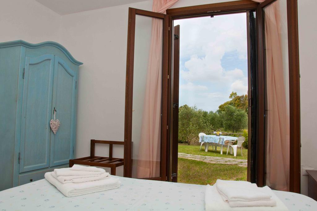 Aparthotel Borgo Valmarina Follonica Exterior foto